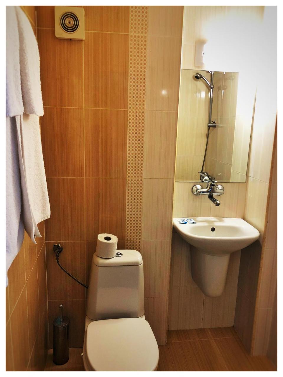 Hotel Rahovets Gorna Orjahovica Kültér fotó